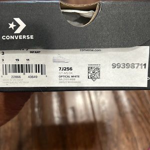Converse optical white infant sneakers size 3. Worn 4 times.